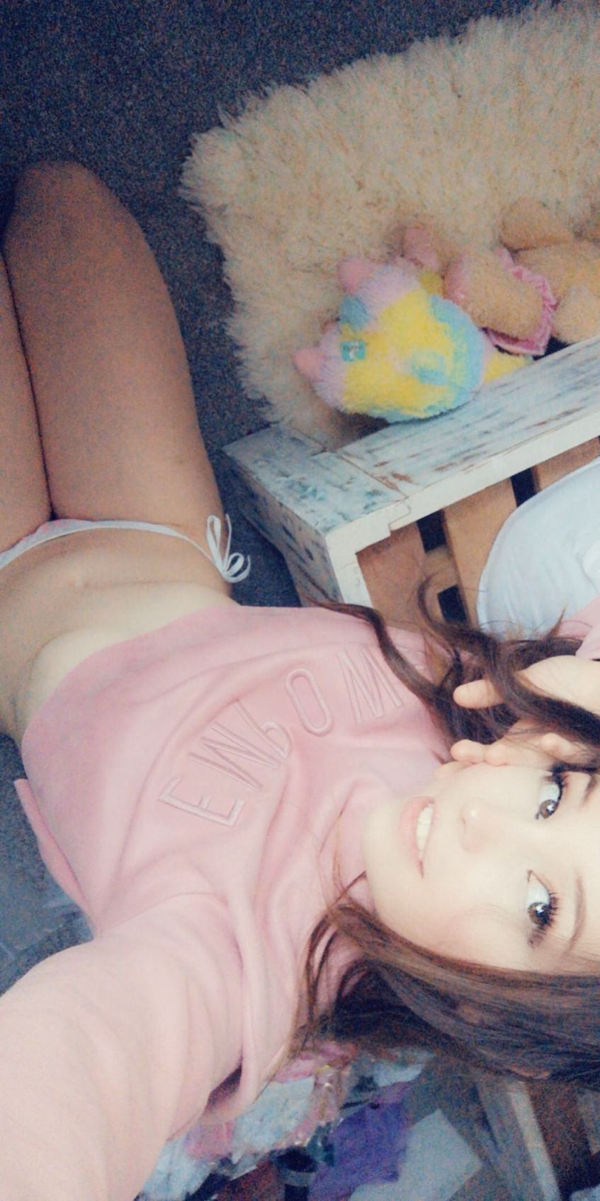 Belle Delphine Nude Shaved Pussy Snapchat Photos Leaked (35)