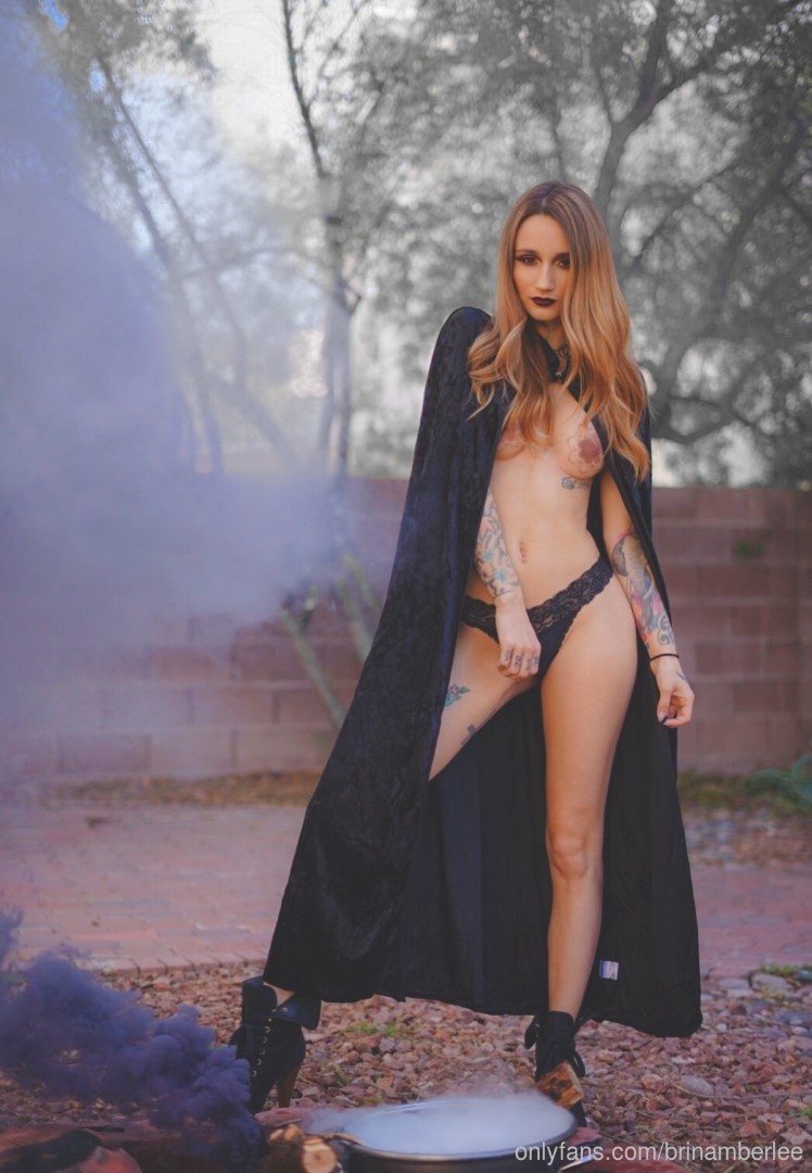 Brin Amberlee Naked Video And Nude Patreon Photos (35)