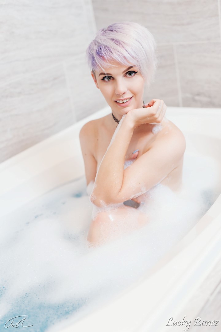 Lucky Bonez Lewd Patreon Photos (33)