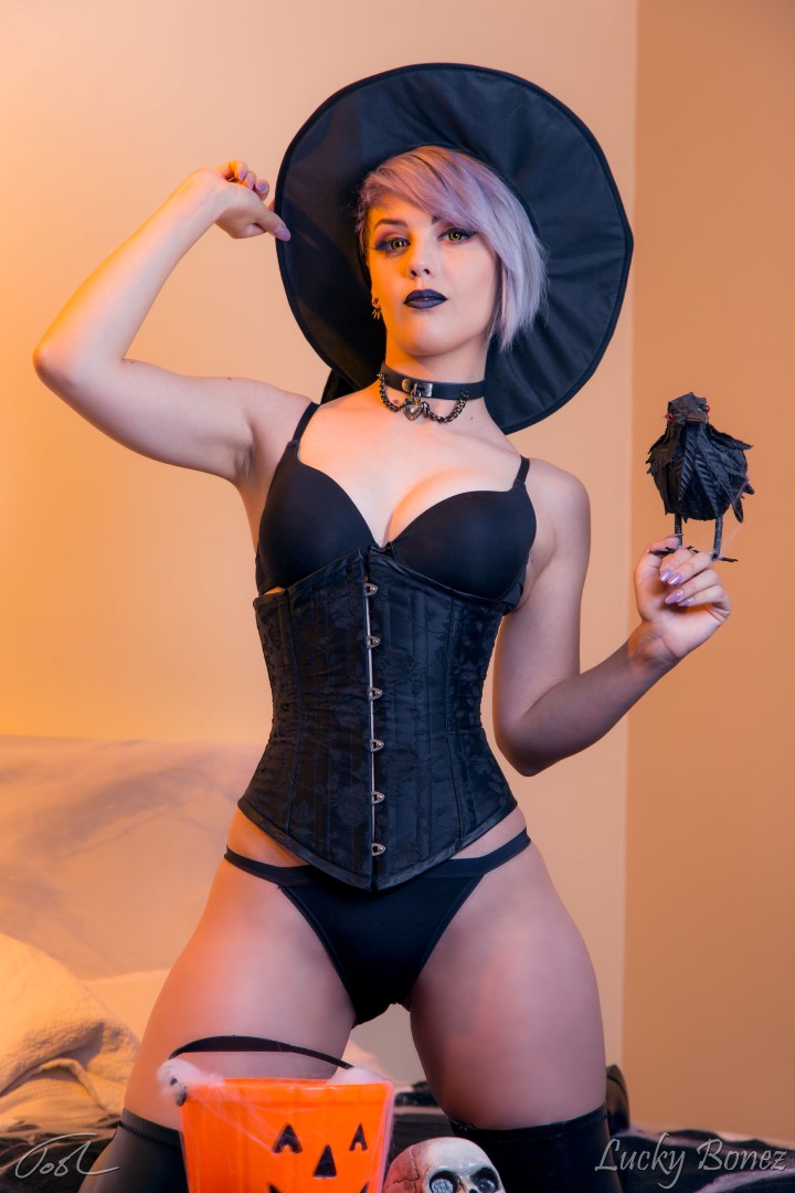 Lucky Bonez Lewd Patreon Photos (35)