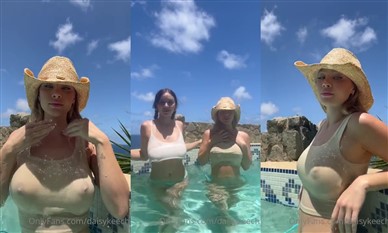[Image: Daisy-Keech-Pool-Tits-Tease-Onlyfans-Video-Leaked.jpg]