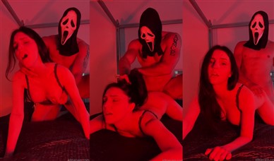 [Image: Katie-Rain-Scream-Ghostface-Fucks-His-Dr...Leaked.jpg]